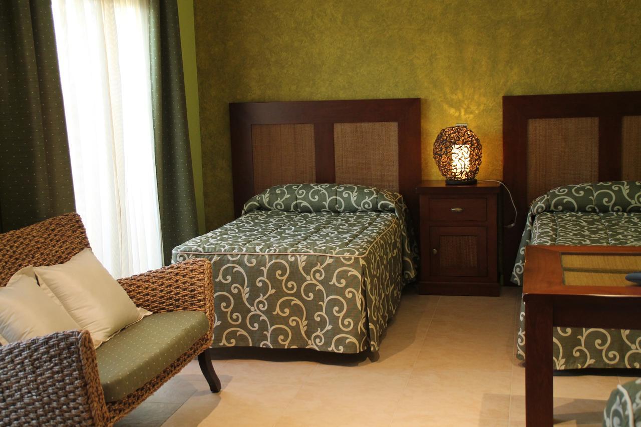 Superior Triple Room,974780071:JPEG