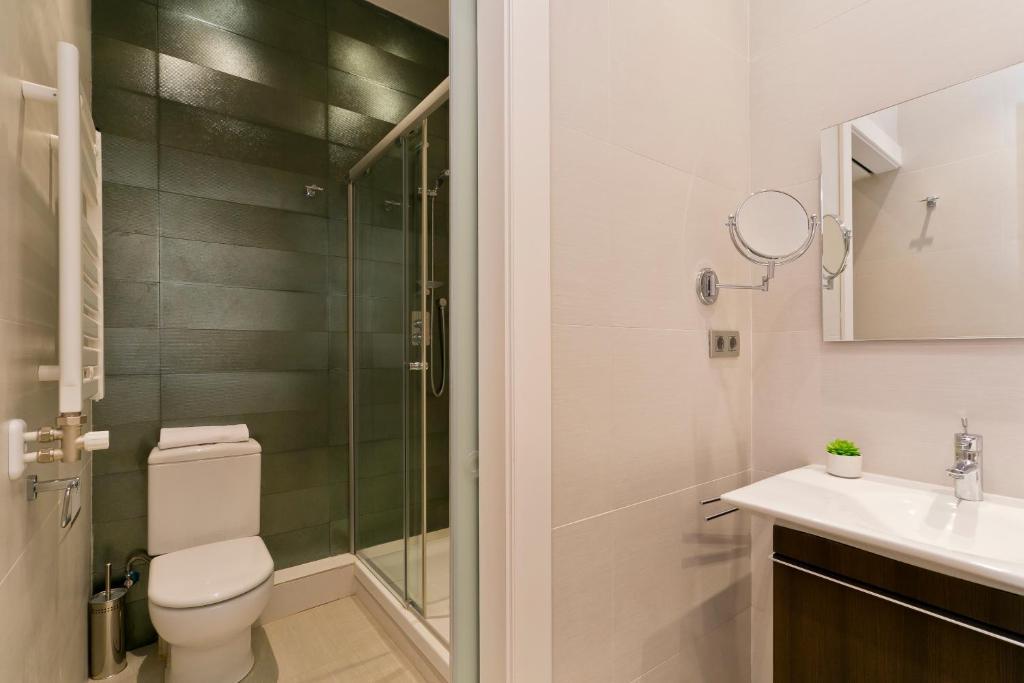 Three-Bedroom Apartment (6 Adults),64143835:JPEG