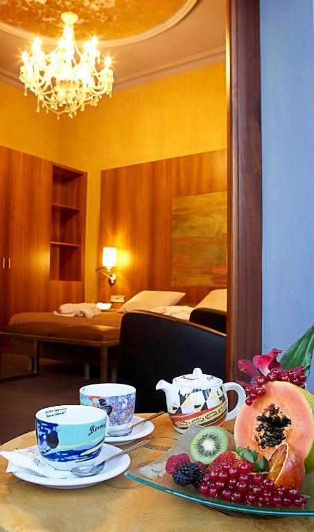 Junior Suite,65496505:JPEG