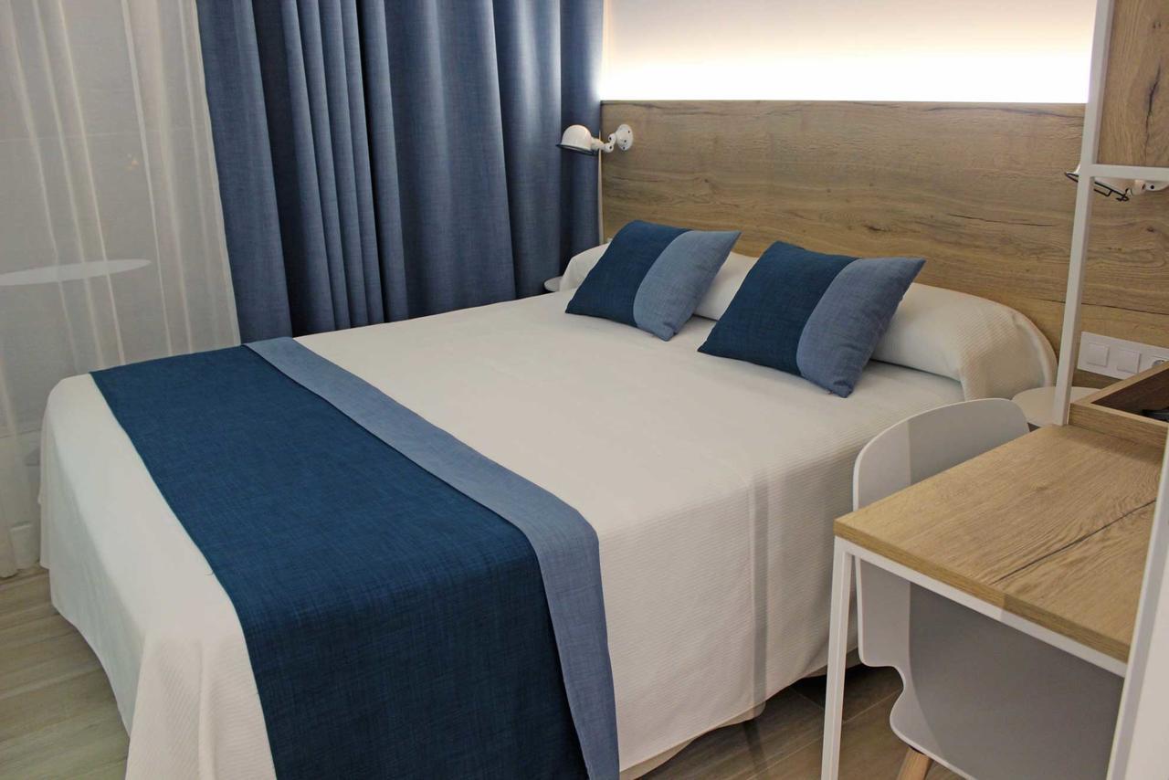 Double or Twin Room,654352761:JPEG