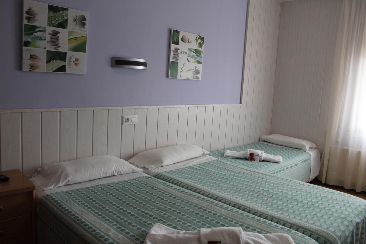 Triple Room,664132881:JPEG