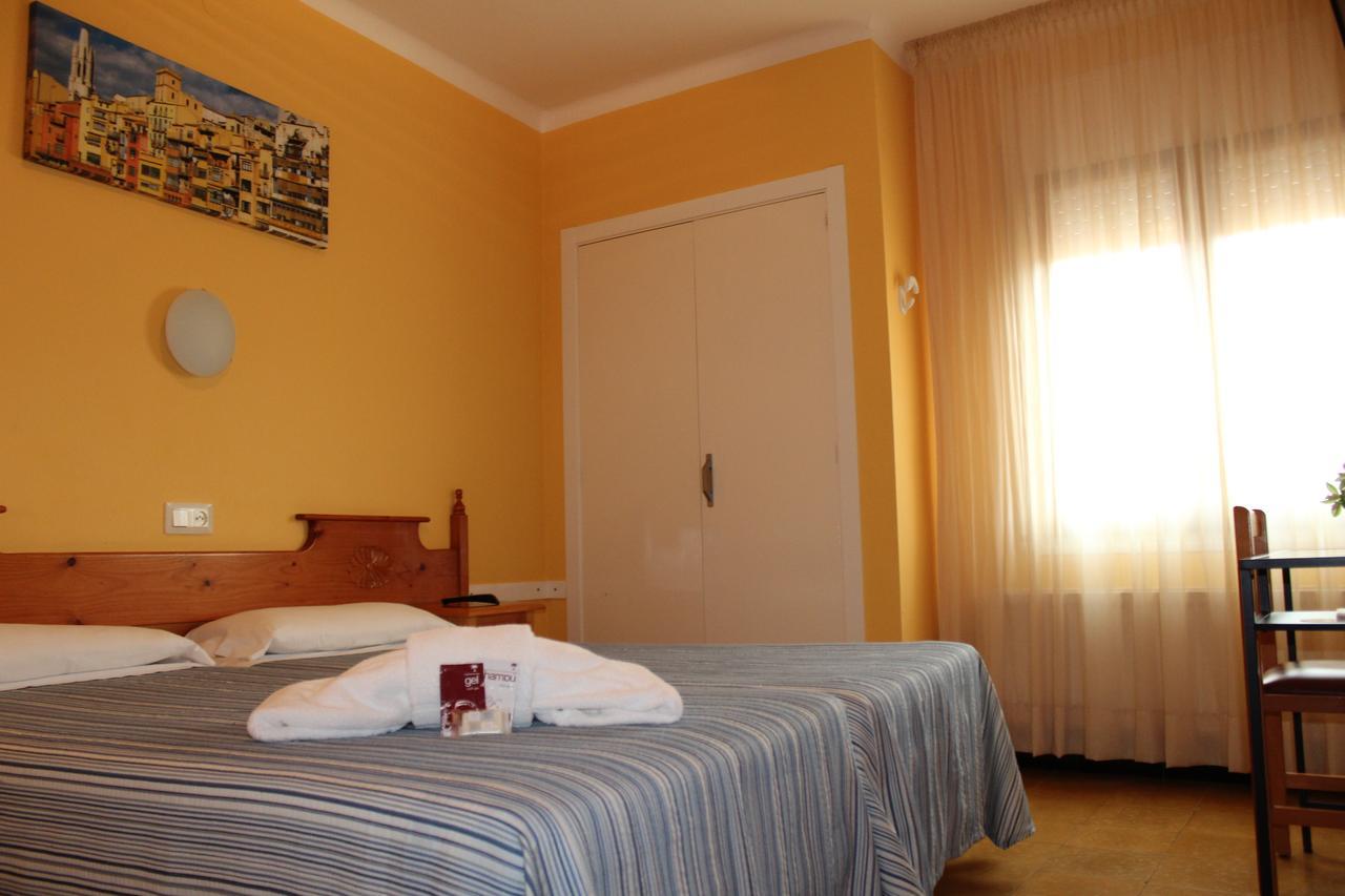 Double or Twin Room,664271772:JPEG
