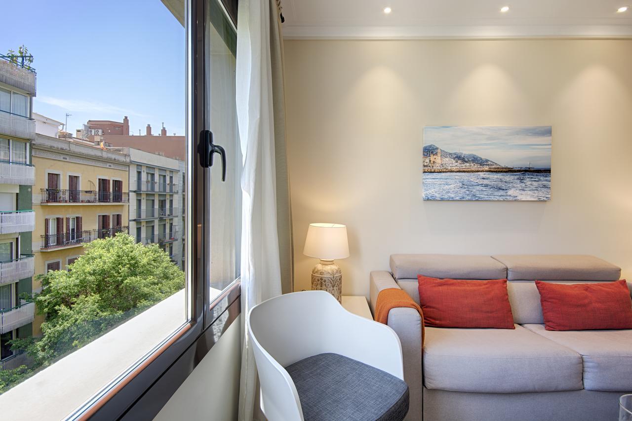 Three-Bedroom Apartment,664798422:JPEG