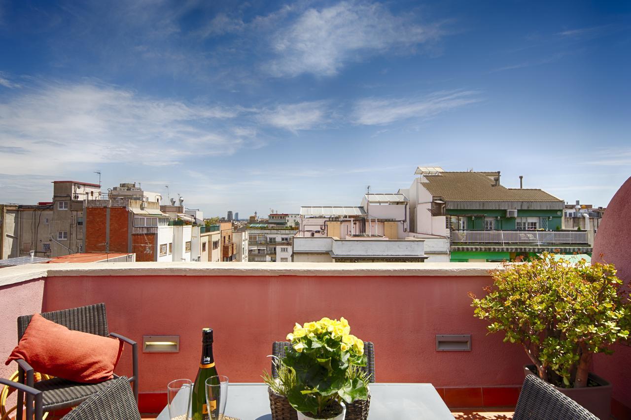Two-Bedroom Apartment Terrace,664803021:JPEG