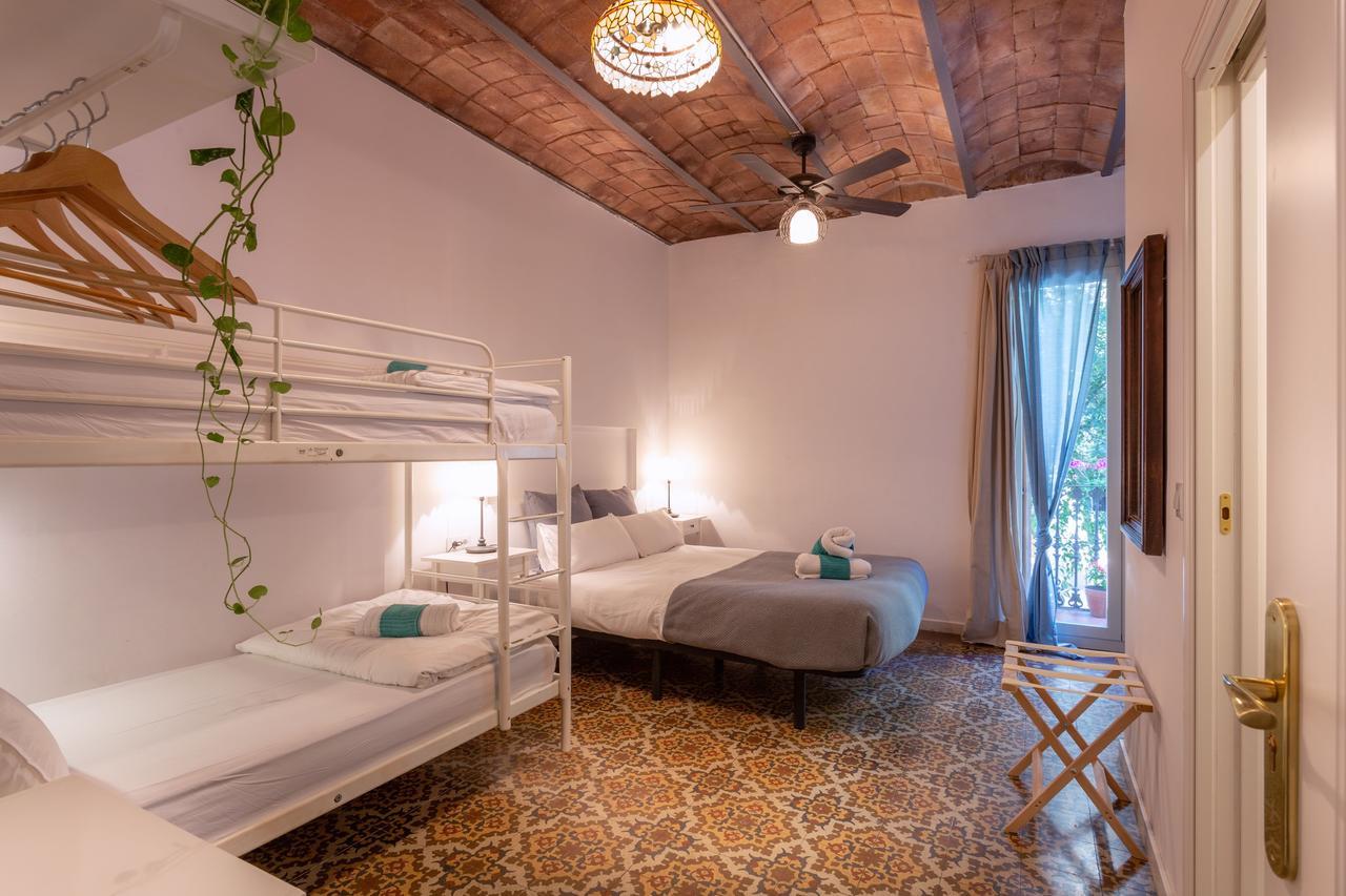 Quadruple Room with Private Bathroom,665828289:JPEG