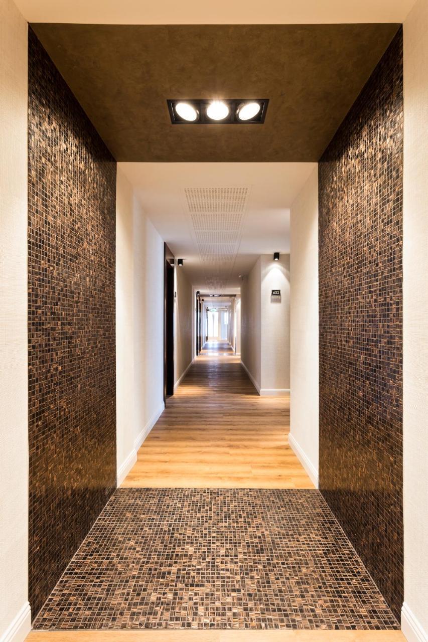 Superior Double or Twin Room with Pool View,1234924583:JPEG