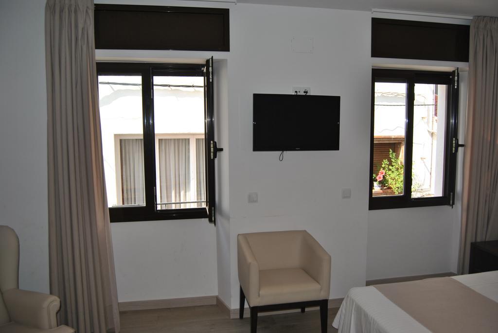 Junior Suite,79491426:JPEG