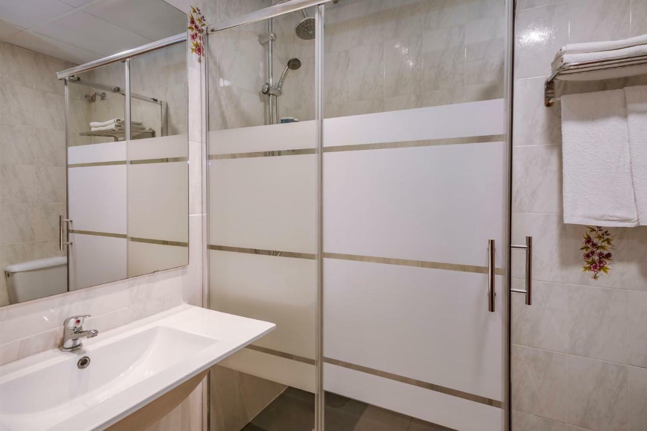 Triple Room,1774490658:JPEG