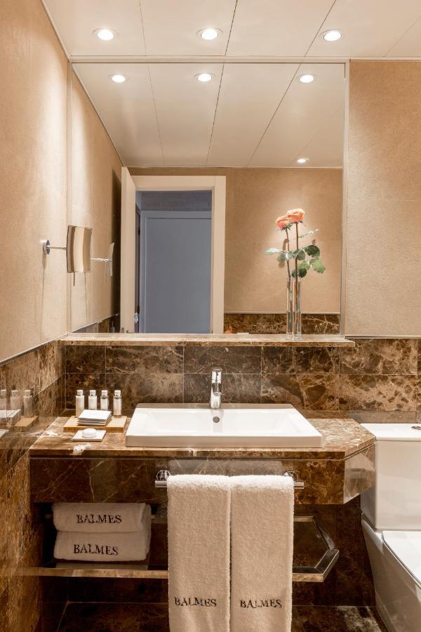 Superior Double or Twin Room,1380891950:JPEG