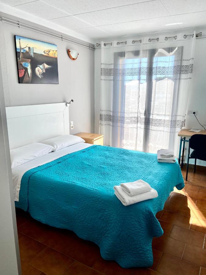 Double Room,985092472:JPEG
