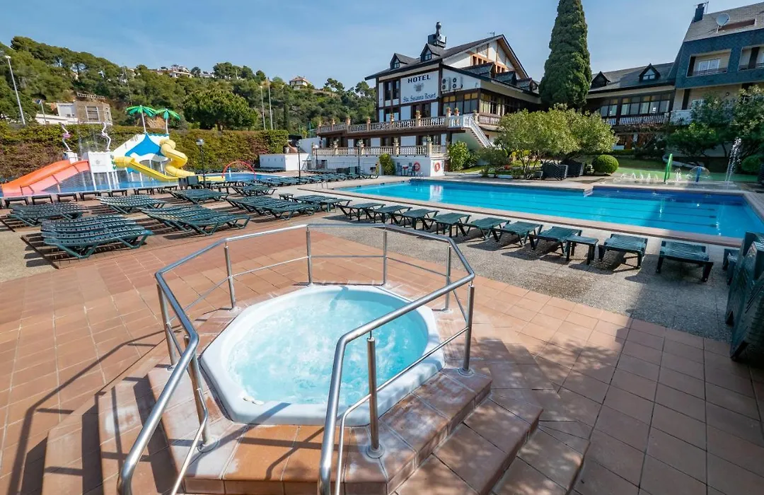 Holiday Home Santa Susanna 94 With Outdoor Swimmingpool-1