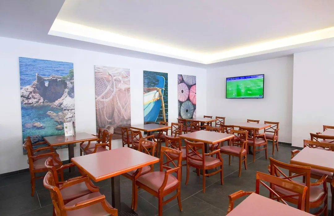 Hotel Gran Garbi & Aquasplash-1
