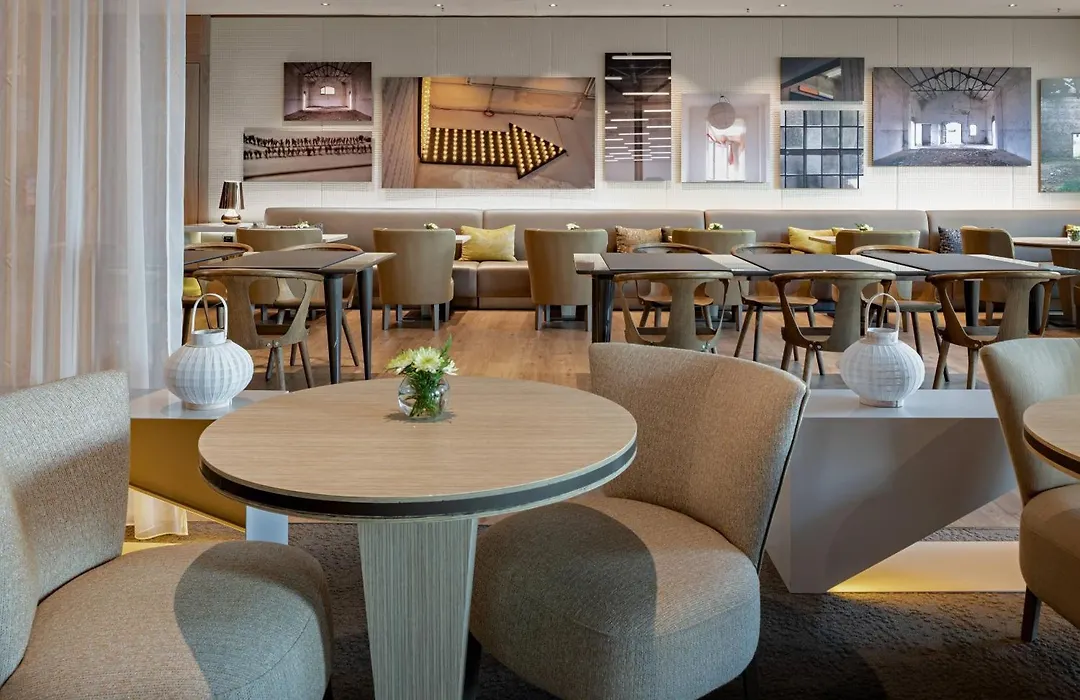 Ac Hotel Diagonal L'Illa By Marriott-1