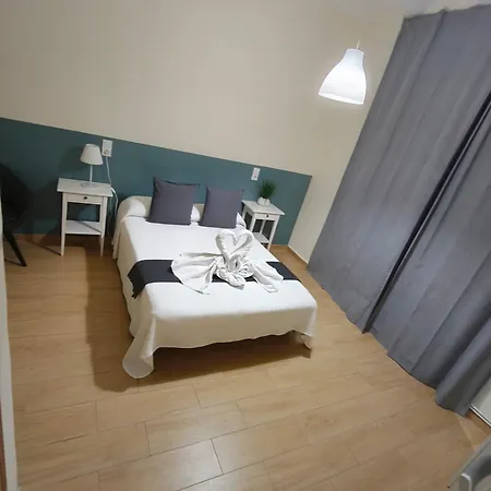 Hostal Muntaner-2