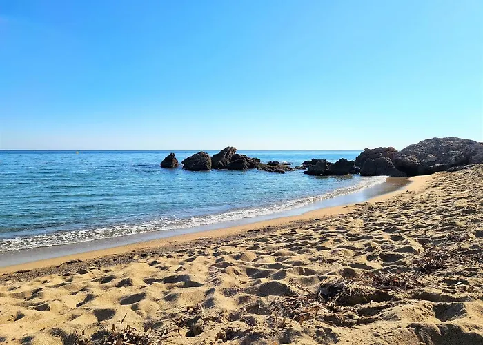 Atico De Diseno Sobre La Cala De Las Sirenas!!