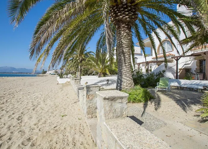 Mistral Seafront By Marcalma