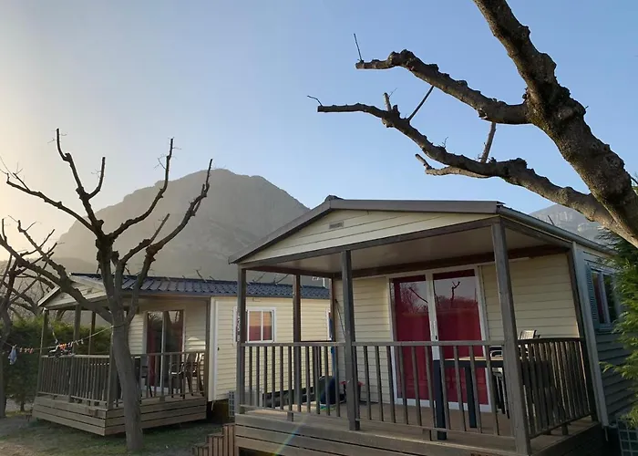 Camping Oliana