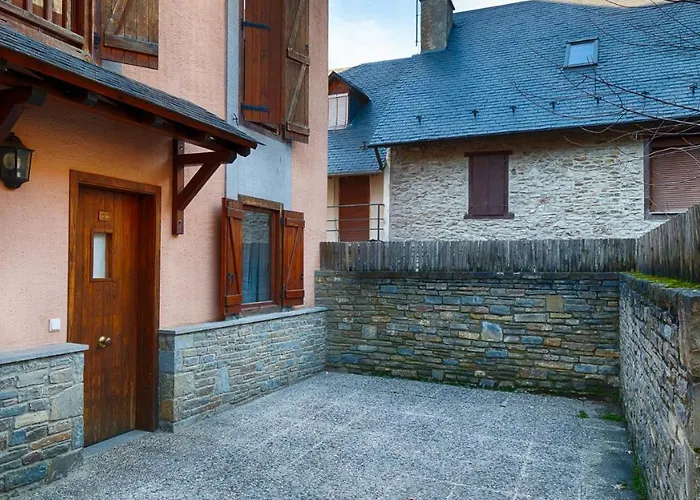 Saplan Real Estate PORTET