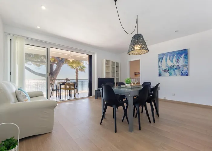 Apartment Reus Mediterraneo By Interhome