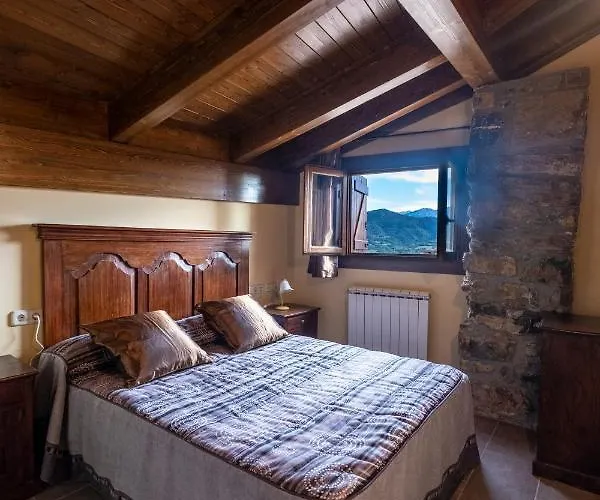 Apartamentos Farrai llova