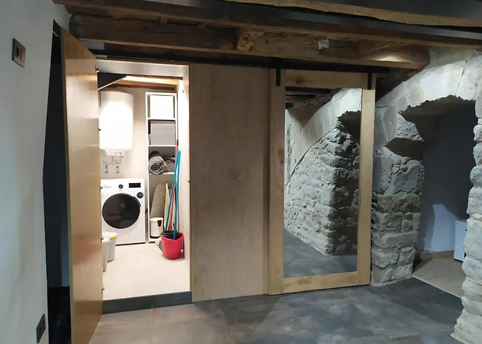 Ca La Francisqueta, La Tina I El Deso Apartament Amb Encant A Solsona
