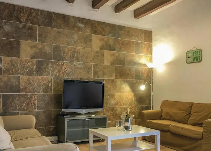Magnifique Appartement De 3 Chambres À Pineda De Mar