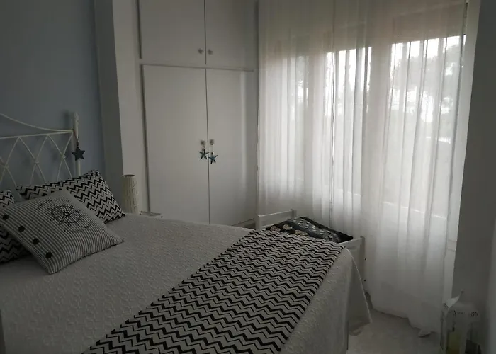 Little Paradise . Apartment In Front Of The Sea