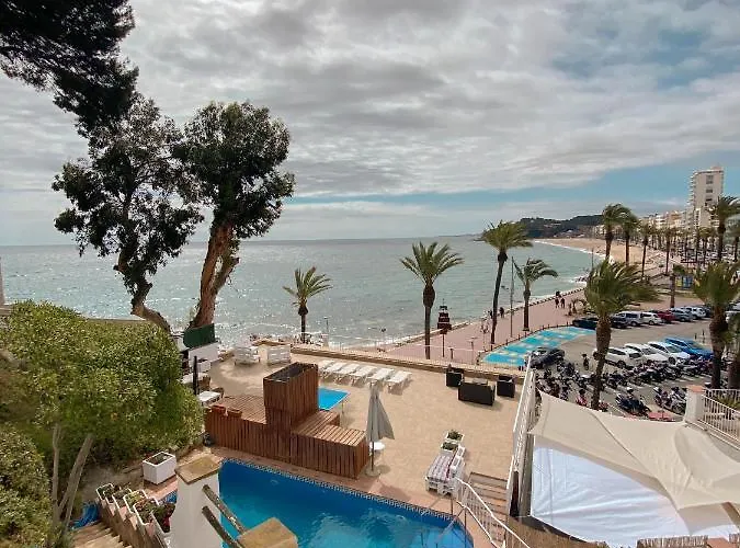 Villa Sa Caleta Lloret de Mar