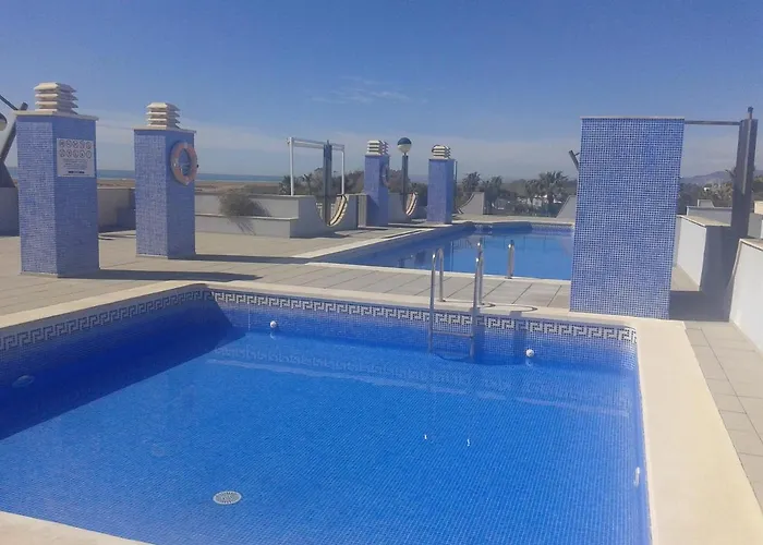 Deltaebro Piscina