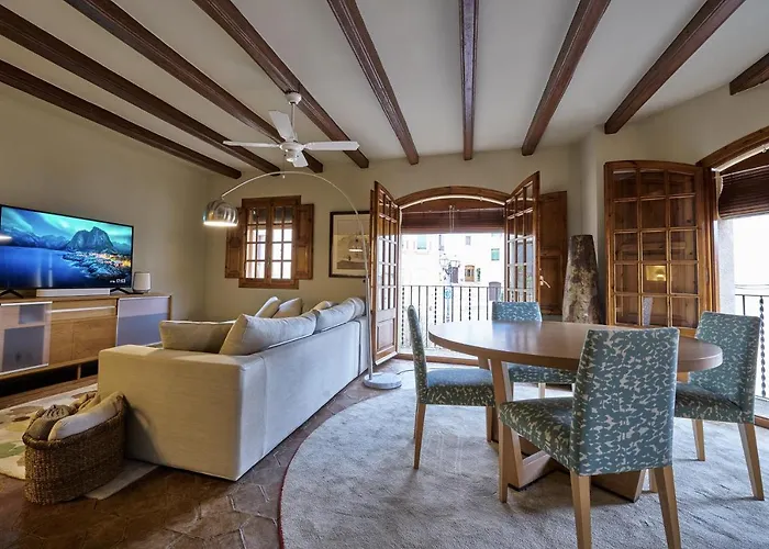 The Corner House Of Altafulla - A Stroll From The Beach, In The Heart Of The Old Town