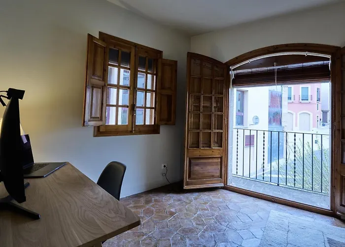 The Corner House Of Altafulla - A Stroll From The Beach, In The Heart Of The Old Town