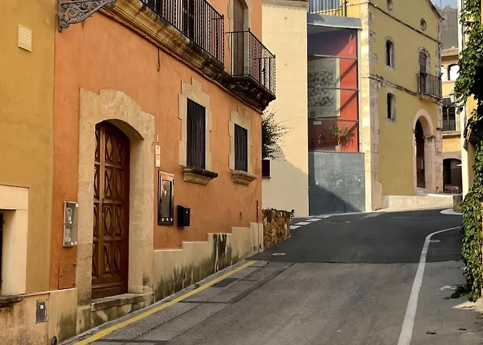 The Corner House Of Altafulla - A Stroll From The Beach, In The Heart Of The Old Town