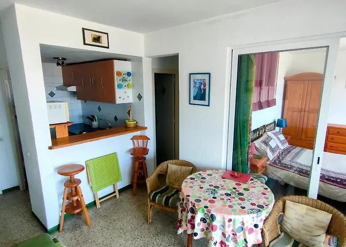Summer Breeze Apartment