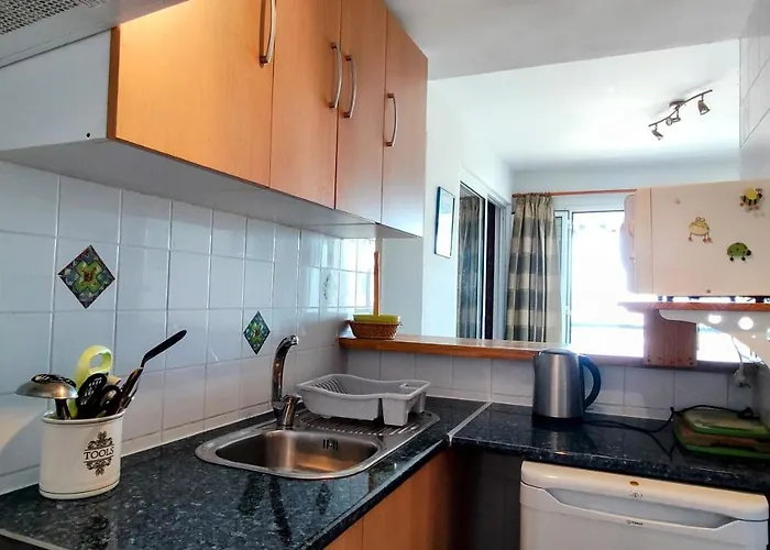 Summer Breeze Apartment
