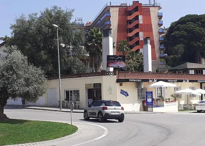 Apartaments Mar Blau Calella