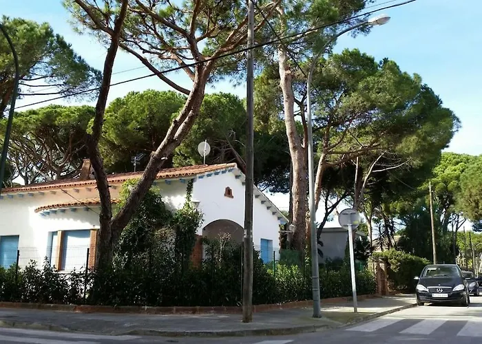Enjoy Your Holidays 300M To The Mediterranean Sea At Villa Divali