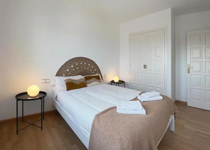 Hauzify I Apartament Can Reig