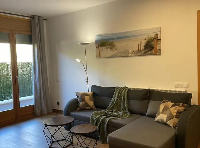 Precioso cálido apartamento en Sort con terraza
