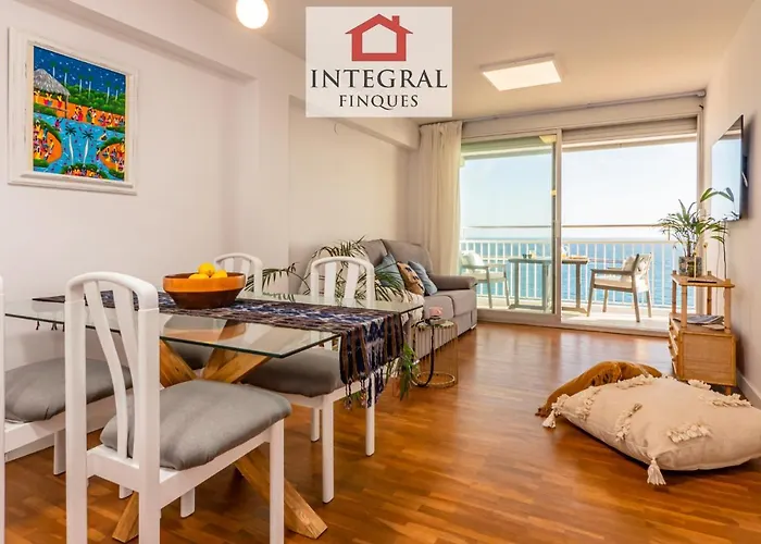 La Belle Mer - Sea View Apartment Palamos
