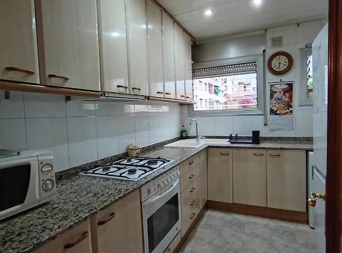 Lg Downtown Sabadell Apartment