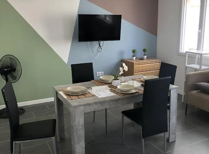Bel Appartement Roses Plage