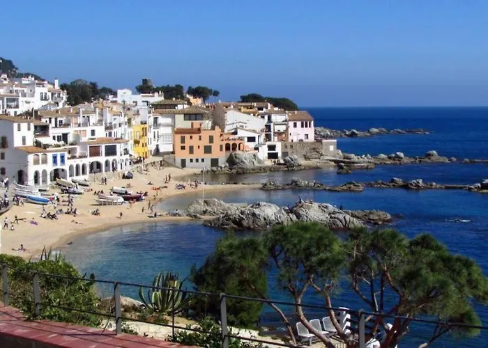Appartement Tout Confort Avec Wifi Vue Sur Mer Et Piscine Communautaire Secteur El Golfet A Callela De Palafrugell