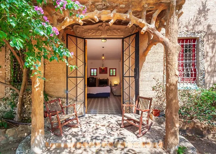 Mas Estivill-Modernist Country House Near Salou-Port Aventura