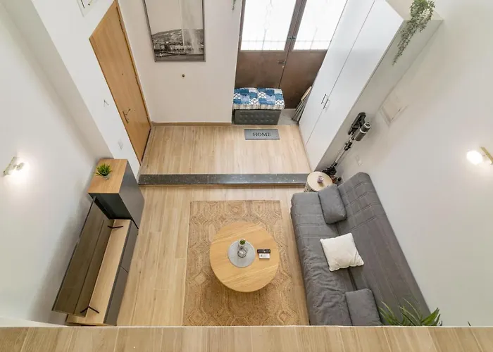 Nice Central Loft