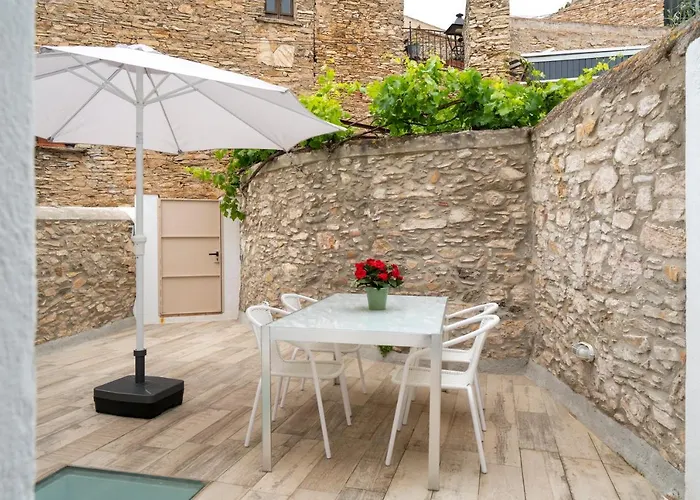 Alta House Apartments 3 Calas