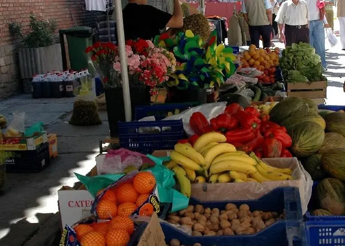 Quiet Apartment In The Heart Of Town With A Large Terrace L'Abatanador