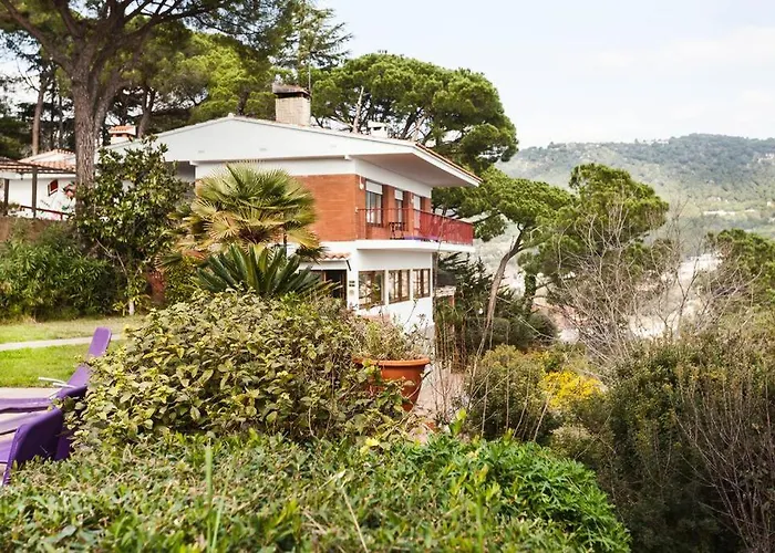 Wonderful House In The Mountains With Sea Views
