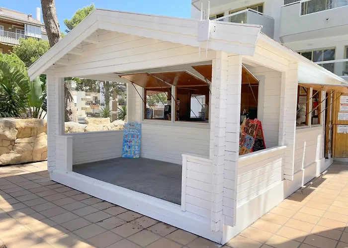 Rentalmar Blue Beach & Pool