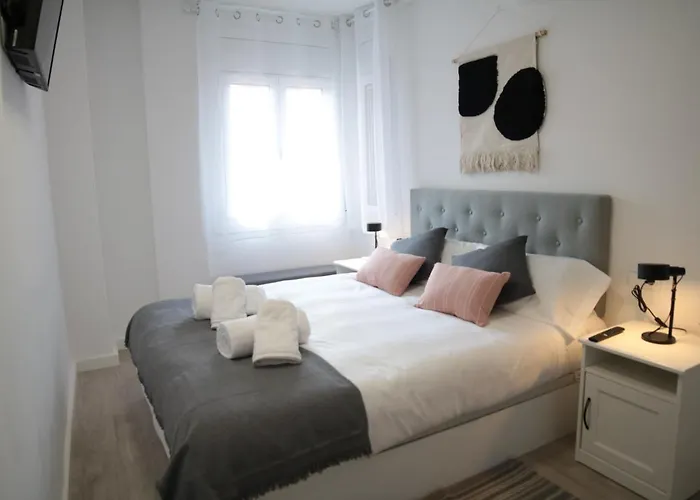 Modern Apartament Al Costat Del Parc De La Devesa