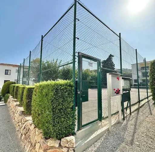 Apto centro Calella con piscina a 100m de la playa